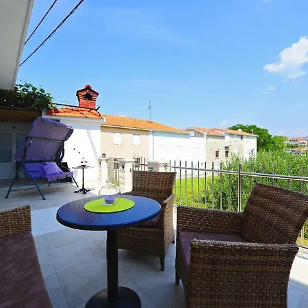 Nice Duje-near The Beach Apartment *