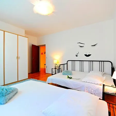 Apartment Nice Duje-near The Beach *
