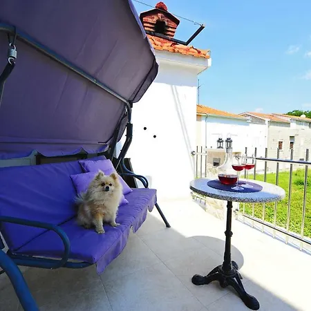 Nice Duje-near The Beach Apartment Split