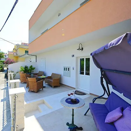 Nice Duje-near The Beach